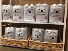 -名创优品(广东省广州琶洲保利广场店)