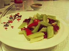 西芹炒腊肉-上下九广州菜馆(锦业路店)
