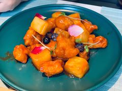 鲜果菠萝里脊-蜜桃花开·中西融合菜E&W(南长街店)
