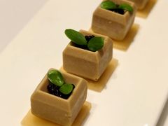 -玥轩YUE HIN(IFS国际金融中心店)