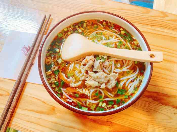 兔如其来米线-"新店开业进店试试口味,老板非常热情!选择.