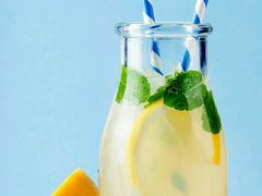 -蒙自源过桥米线(红谷滩万达店)