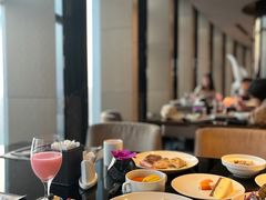 -唐拉雅秀酒店-西锦汇空中BBQ·思创餐厅