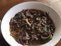 -白老大羊杂碎稍麦