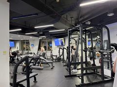 -超鹿运动(达信大厦店)
