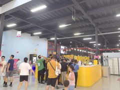 -嘿哟动霸CHUA·新潮玩运动娱乐中心·蹦床滑冰团建乐园