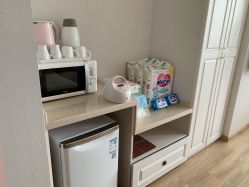 -海豚湾高端月子会所(黄浦店)