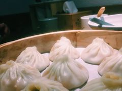 -馋三尺蟹粉小笼(人民广场店)