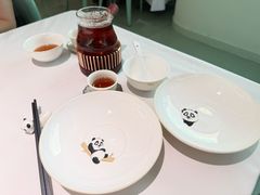餐具摆设-眉州东坡·熊猫主题餐厅(枫蓝店)
