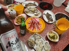-四囍码头海鲜烧烤自助火锅(外滩南京东路悦荟广场店)