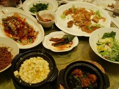 -上海小南国(仲盛世界商城店)