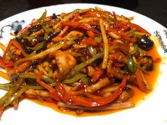 -靠山屯东北农家菜(八龙桥雅苑店)