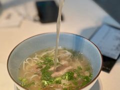 精选牛腩清汤米线-炳胜私厨(中达旗舰店)