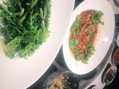 -凤凰湘语·海派湘菜(浦东旗舰店)