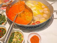 -左庭右院鲜牛肉火锅(金山万达店)