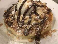 -Pancakes on the rocks(Darling Harbour)