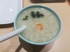 -灵芝妹子海鲜米线(劳动公园店)