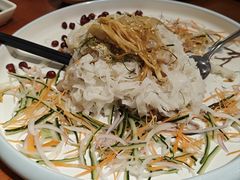 经典捞起陈村粉.-顺德一品粥·20年凤城老字号(芳村店)