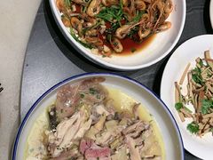 -梁家大院•农家菜(昆山会展中心店)