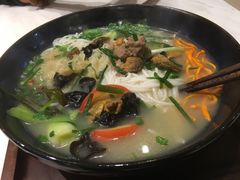 -蒙小妹骨汤饭.米线(新光路店)