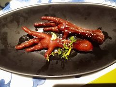 吮指鸡爪-桂满陇天书(南京德基旗舰店)