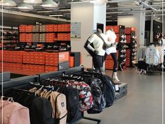 -NIKE北京马连道换季优惠店