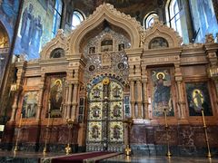 -滴血救世主教堂