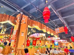 -老滇山寨•云南特色菜•地方菜•民族风情歌舞表演(金碧店)