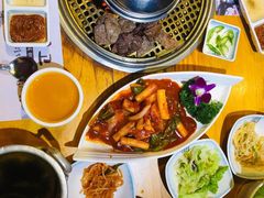 -唯成•韩国炭火烤肉 유성고기