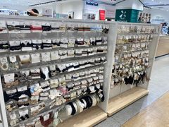 -hotwind热风(世纪东方广场店)