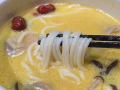 -云海肴云南菜·蒸汽石锅鱼(北京良乡华冠店)