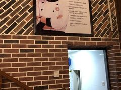 -姜君·千岛湖鱼头馆(浦东大道店)
