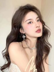 -东秀护肤造型