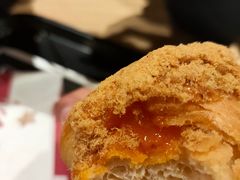 咸蛋黄流心可颂-肯德基(建华店)