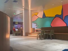 -涨巢·潮玩水疗局