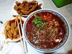 酸辣粉-爆炸头阿姨小四川正宗川味小吃(无任何分店)