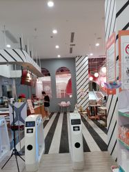 -宝燕乐园(春申店)