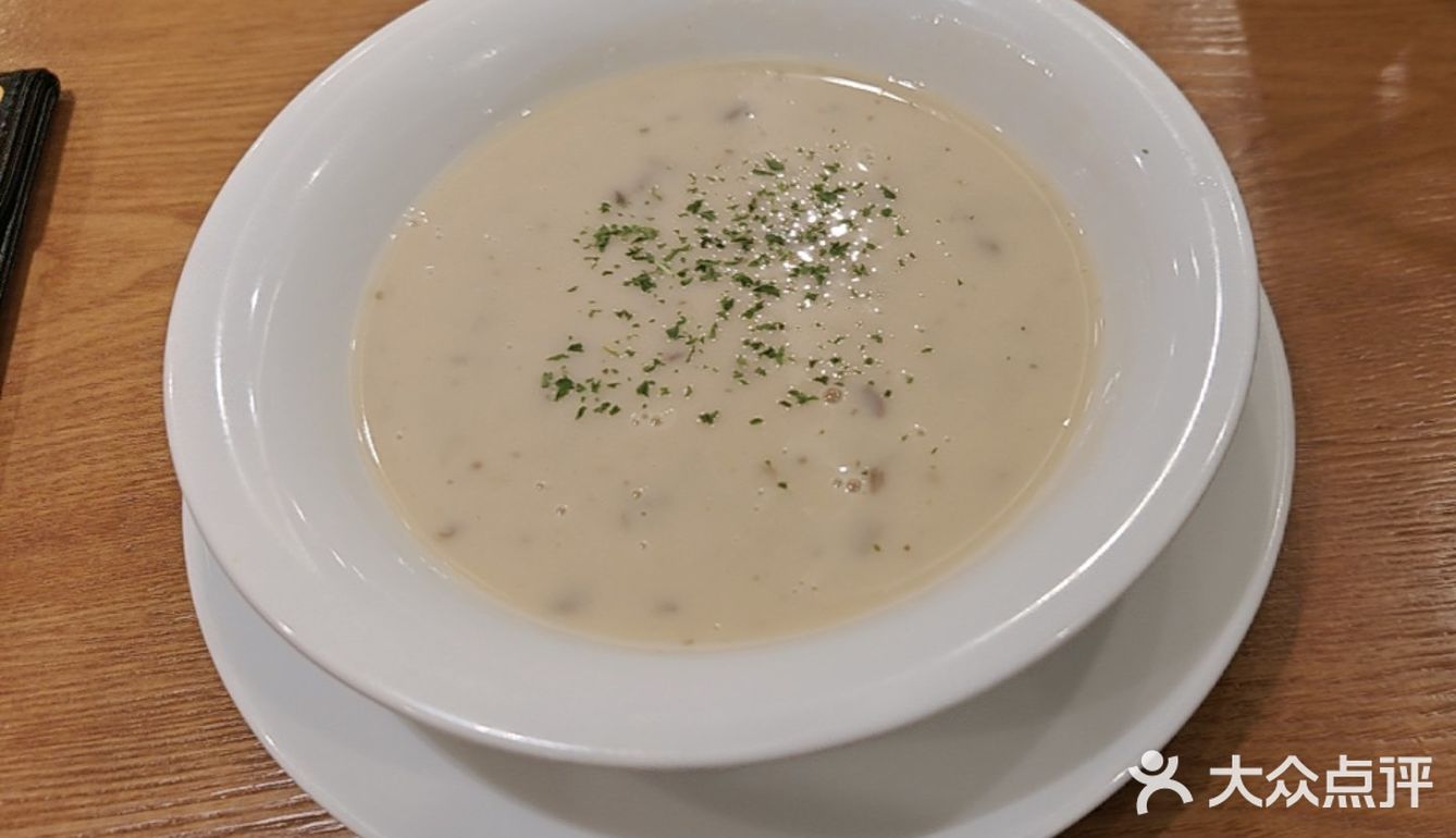 意式美味尝鲜记美味的蘑菇汤,意大利餐好吃不贵