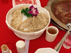 -山城年华老火锅(玉林店)