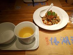 -江湖情酸菜鱼(万菱汇店)