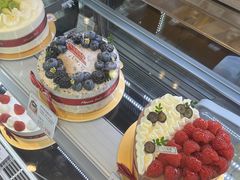 -花花卷卷·鲜食蛋糕(静安久光百货店)