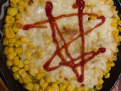 料理烤芝士玉米粒-老东镇啤酒屋海鲜加工·蒸汽海鲜·海鲜烧烤(台东店)
