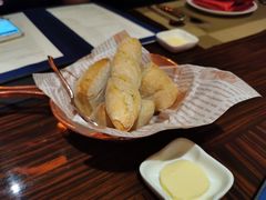 -YUE·6·西式融合餐厅(外滩六号店)