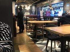大堂-棒约翰比萨·意面(张江长泰店)
