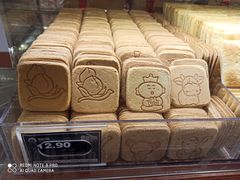 -胖东来生活广场(健康路店)