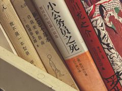 -Moses写字咖啡