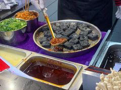 -黑色经典臭豆腐·湖南特产(步行街店)