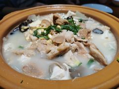 -郑庄脂渣海鲜楼(九水路店)