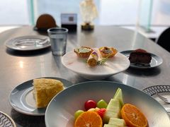 -Hi City·城市之巅