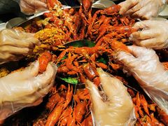 -龙巢盱眙龙虾·牛蛙·烧烤宵夜(八卦岭店)